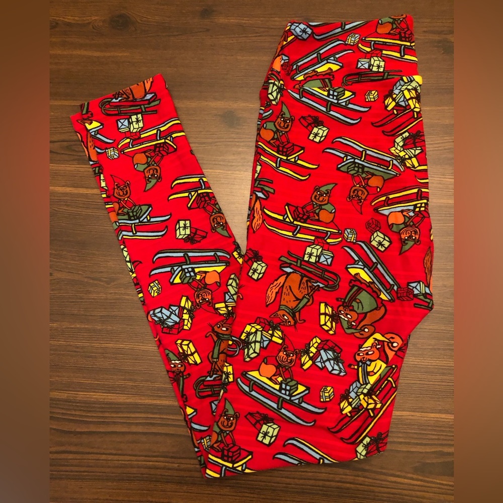 Rare NWOT LuLaRoe Squirrel Leggings.